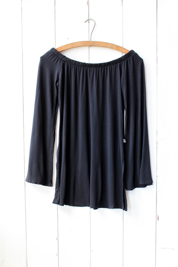 Nytt Off Shoulder Tunic Nytt Off Shoulder Tunic