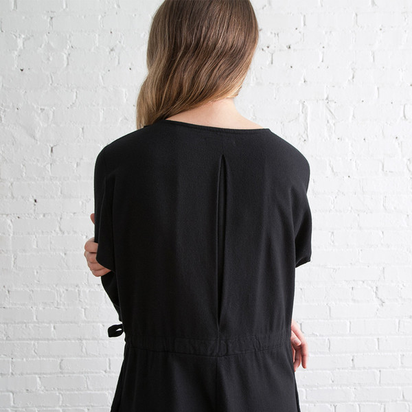 Black Crane Folding Jumper - Black Black Crane Folding Jumper - Black