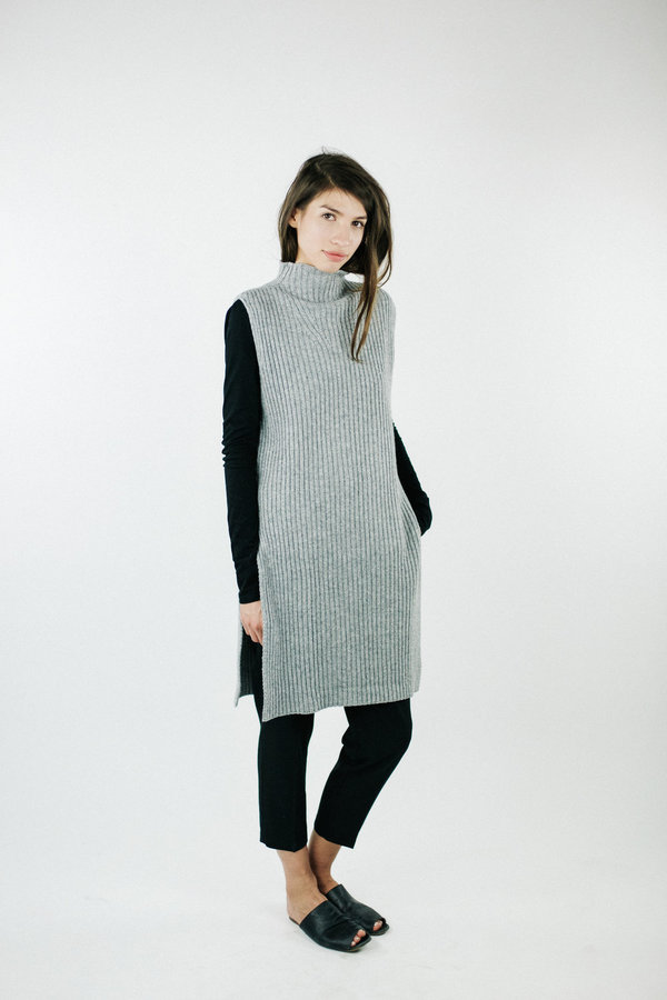 Achro Sleeveless Ribbed Tunic - Grey Achro Sleeveless Ribbed Tunic - Grey