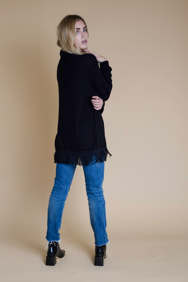 BETWEEN TEN Oxford Knit Sweater BETWEEN TEN Oxford Knit Sweater