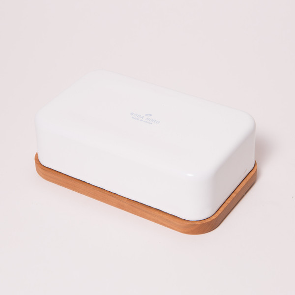 KAICO Enamel & Wood Covered Butter Case KAICO Enamel & Wood Covered Butter Case