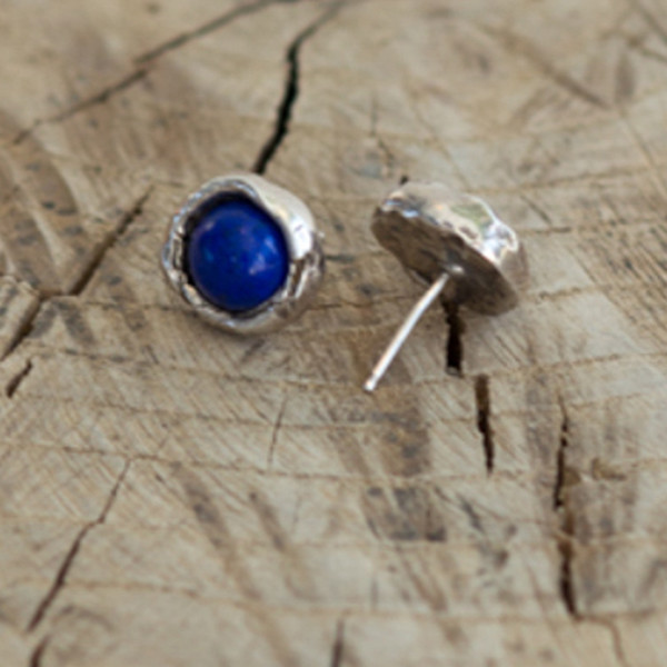 SUZANNAH WAINHOUSE Lapis Lazuli Studs SUZANNAH WAINHOUSE Lapis Lazuli Studs