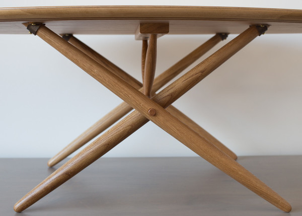 ARTEK OVALETTE TABLE ARTEK OVALETTE TABLE