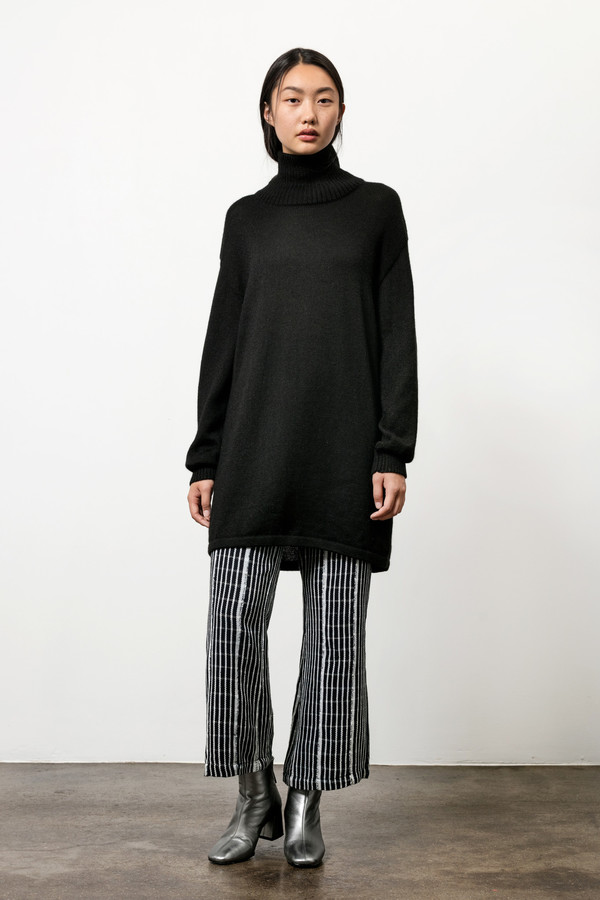 Osei-Duro Alpaca Turtneck Tunic in Black Osei-Duro Alpaca Turtneck Tunic in Black