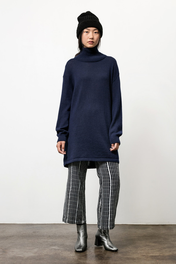Osei-Duro Alpaca Turtneck Tunic in Navy Osei-Duro Alpaca Turtneck Tunic in Navy
