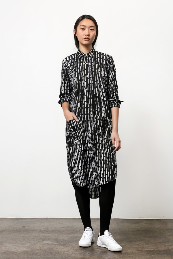 Osei-Duro Causa Dress in B&W Broken Lines Osei-Duro Causa Dress in B&W Broken Lines