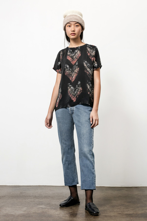 Osei-Duro Note T in Silk Crepe Chevrons Osei-Duro Note T in Silk Crepe Chevrons