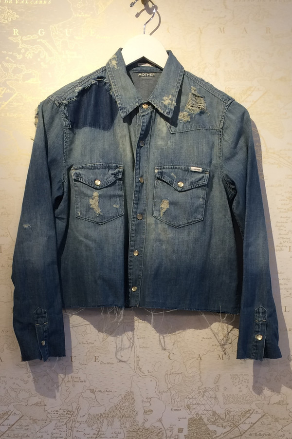 Mother Denim 'Super Ex's' Crop Fray Denim Shirt Jacket Mother Denim 'Super Ex's' Crop Fray Denim Shirt Jacket