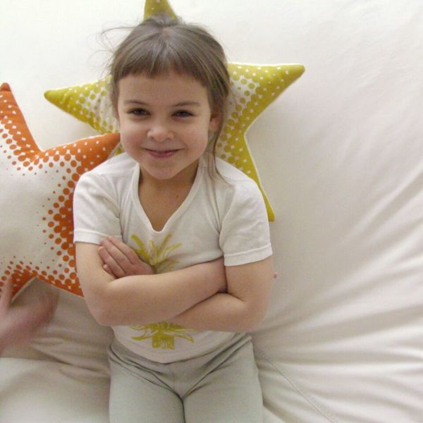 Ah, Quel Plaisir! Green Circus Pillow - Dodo Les Bobos Ah, Quel Plaisir! Green Circus Pillow - Dodo Les Bobos