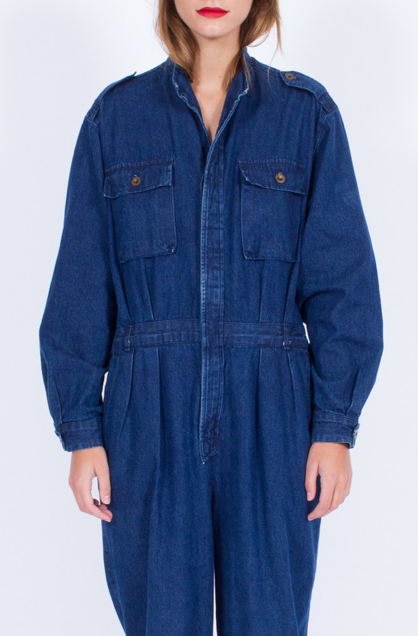 Yo Vintage! CALVIN KLEIN DENIM JUMPSUIT (MEDIUM-LARGE) Yo Vintage! CALVIN KLEIN DENIM JUMPSUIT (MEDIUM-LARGE)