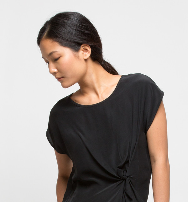 H. Fredriksson Twist Top Black H. Fredriksson Twist Top Black