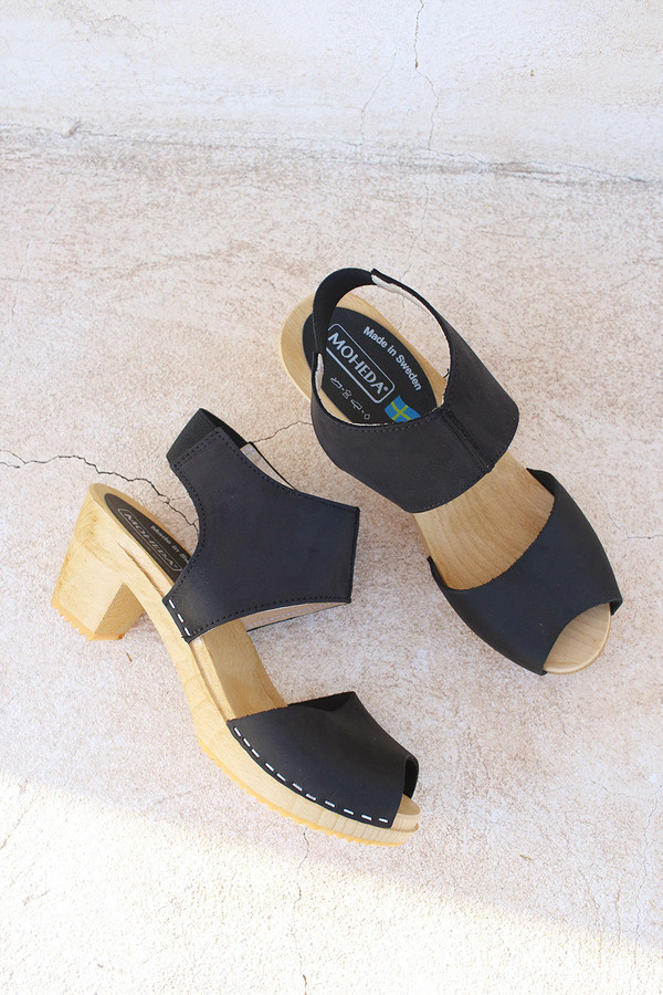 Moheda Victoria Clog in Black Moheda Victoria Clog in Black