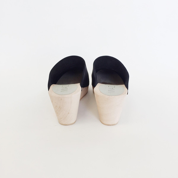 Nina Z Black Capri Wedge Clog Nina Z Black Capri Wedge Clog