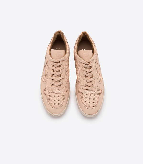 VEJA V-10 Leather Mat VEJA V-10 Leather Mat