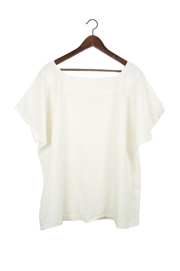 Uzi NYC Cream Kimono Uzi NYC Cream Kimono