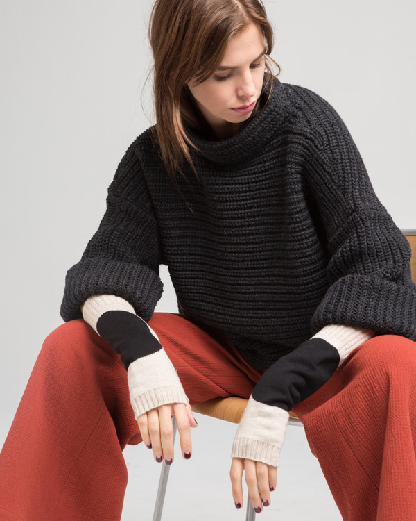 Micaela Greg Dot Fingerless Gloves Micaela Greg Dot Fingerless Gloves
