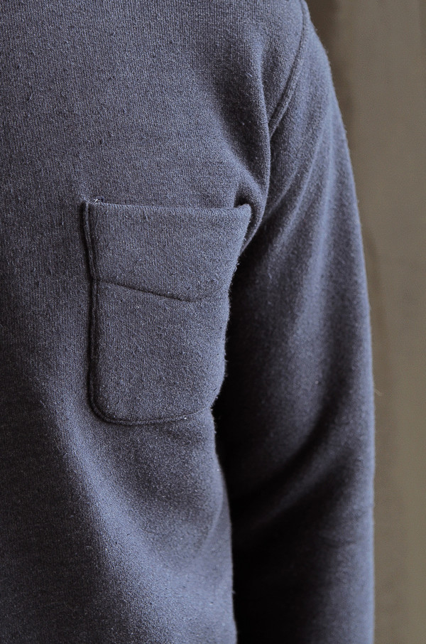 CREW POCKET PULLOVER CREW POCKET PULLOVER