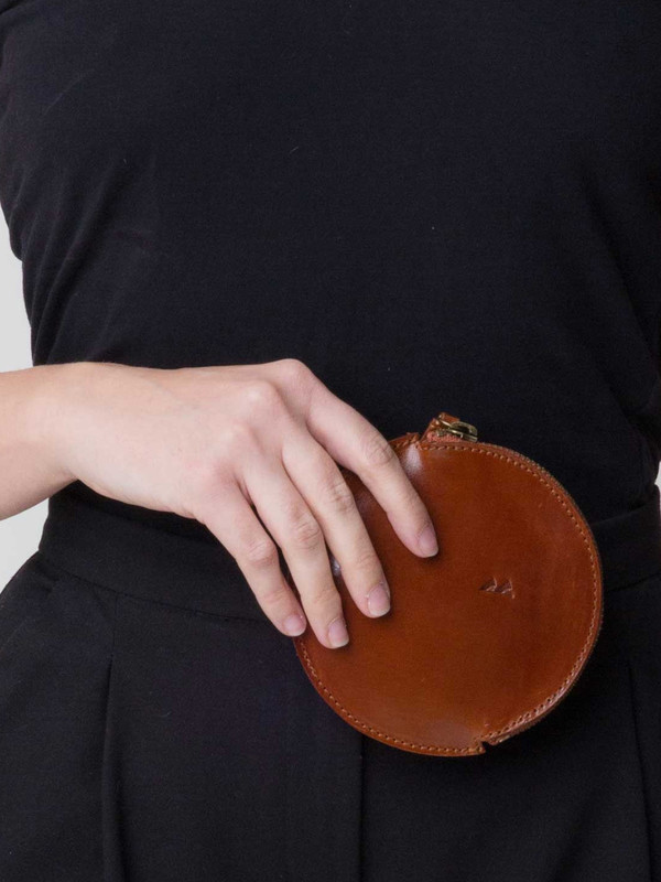 VereVerto Mon Circle Pouch Brown VereVerto Mon Circle Pouch Brown