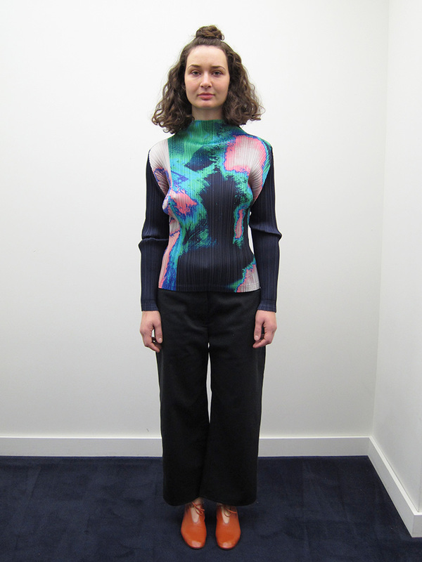 Issey Miyake Mock Neck Top - Pink x Navy Issey Miyake Mock Neck Top - Pink x Navy