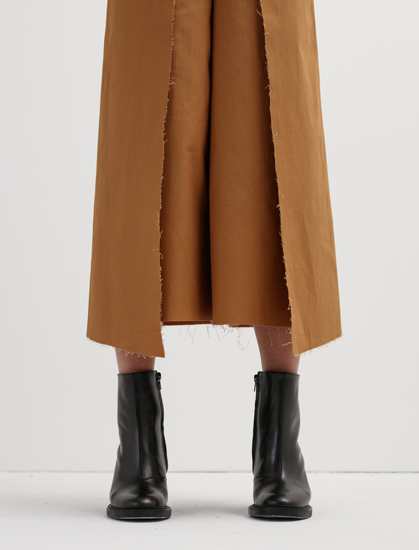 Etienne Deroeux Womens Dora Pants Parachute Brown Etienne Deroeux Womens Dora Pants Parachute Brown