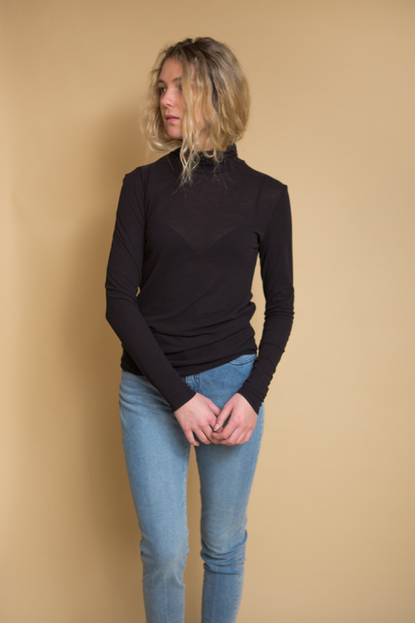Just Female Inner Blouse - Black Just Female Inner Blouse - Black