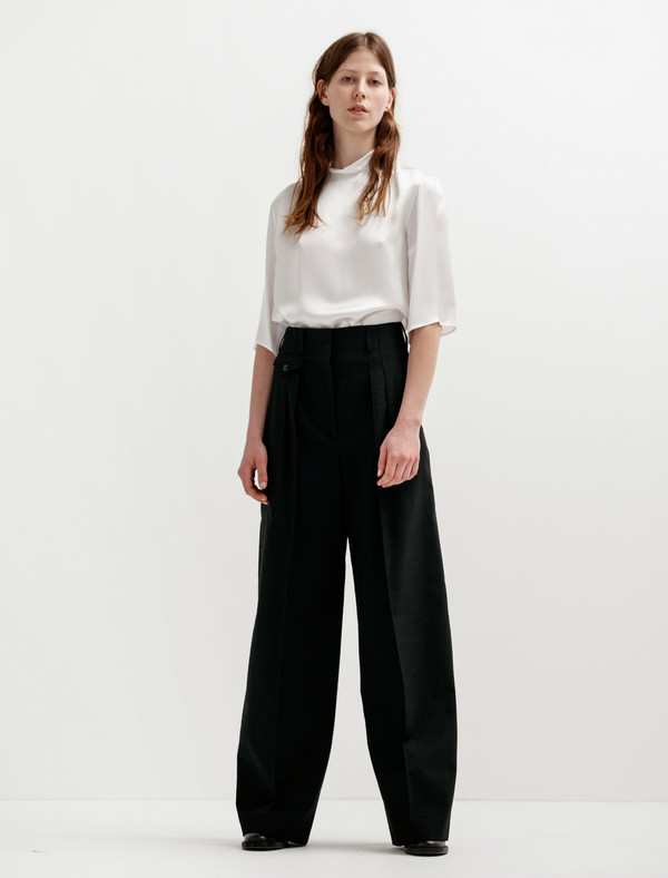 Lemaire Two-Pleat Pants - Black Lemaire Two-Pleat Pants - Black