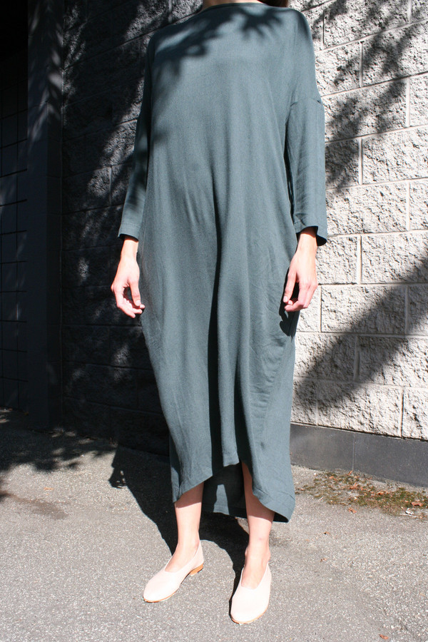 BLACK CRANE COCOON DRESS BLACK CRANE COCOON DRESS