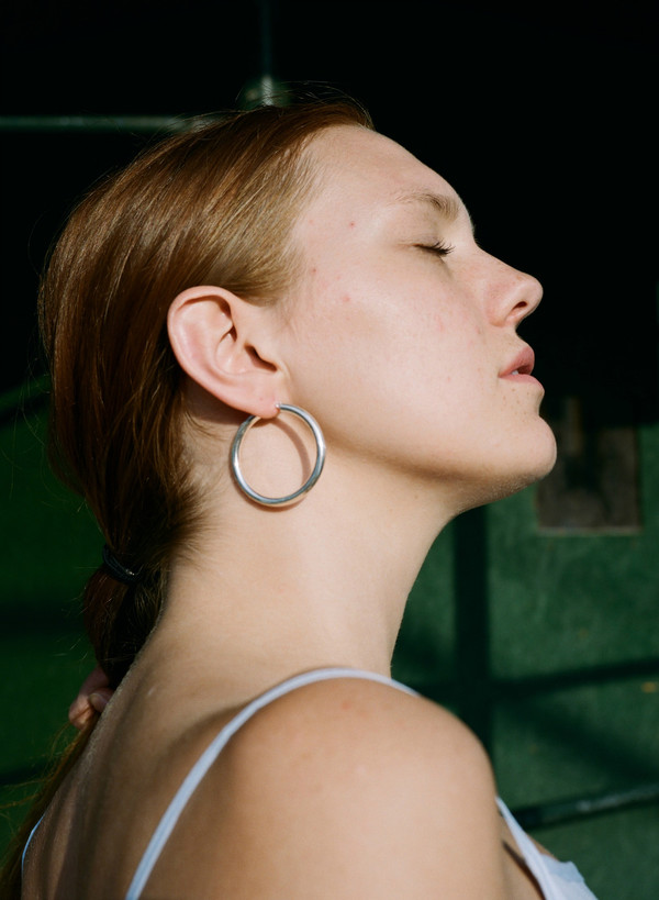 Tuza Small Hoop Earrings Tuza Small Hoop Earrings
