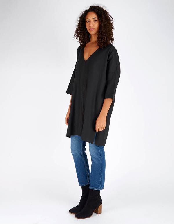 Ali Golden Raw Silk Kimono Tunic Black Ali Golden Raw Silk Kimono Tunic Black