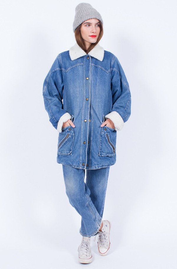 DENIM SHEARLING JACKET (MEDIUM-LARGE) DENIM SHEARLING JACKET (MEDIUM-LARGE)
