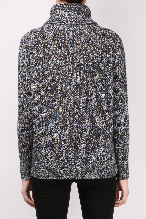 360 Sweater Ani Pullover 360 Sweater Ani Pullover