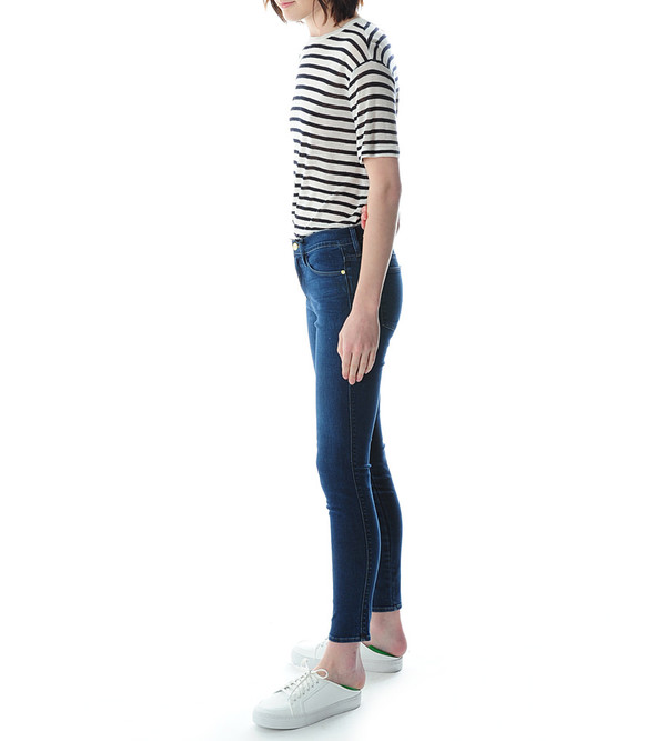 FRAME Denim Le High Skinny in Eton Avenue FRAME Denim Le High Skinny in Eton Avenue