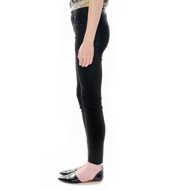 Mother Denim The High Waisted Looker in A Model Spy Mother Denim The High Waisted Looker in A Model Spy