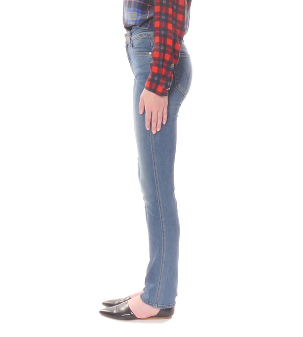 Mother Denim The High Waisted Rascal in Famous Heroine Mother Denim The High Waisted Rascal in Famous Heroine