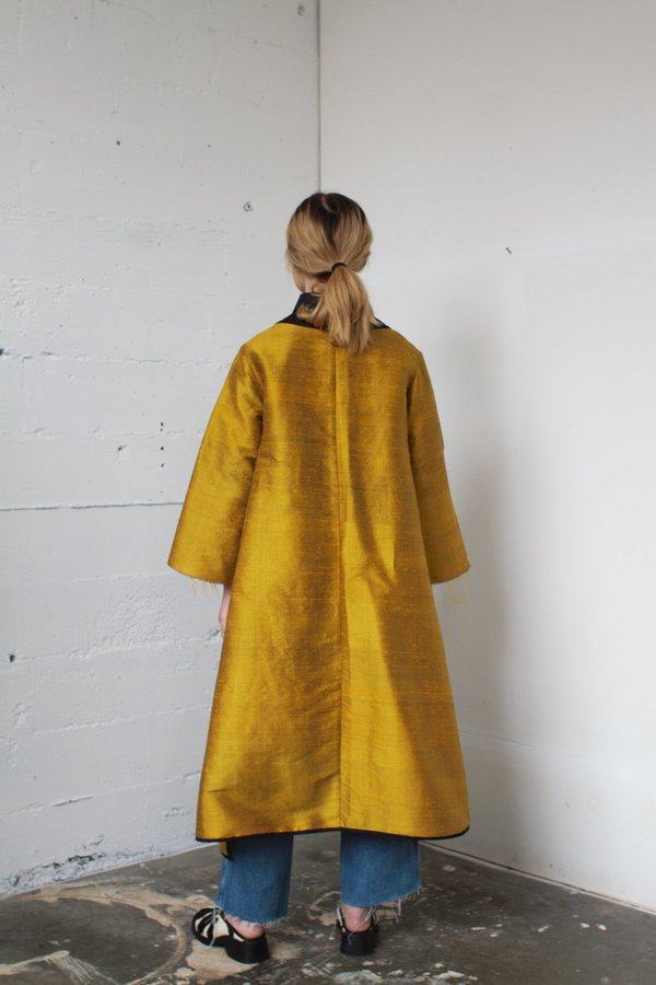 Alexa Stark gold silk jacket Alexa Stark gold silk jacket