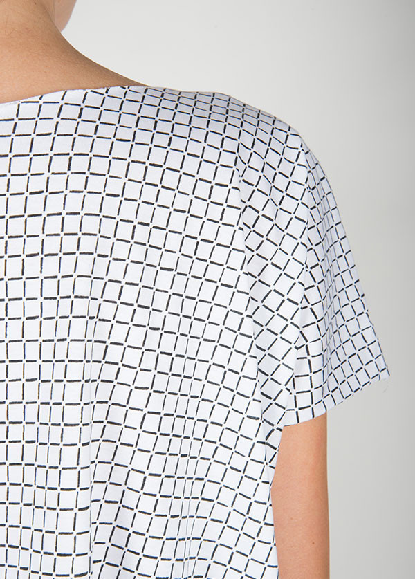 Ilana Kohn - Jersey Tee in White Grid Ilana Kohn - Jersey Tee in White Grid