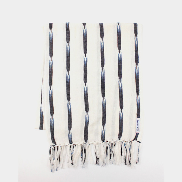 Kiriko Karu-Ori White & Black Scarf Kiriko Karu-Ori White & Black Scarf