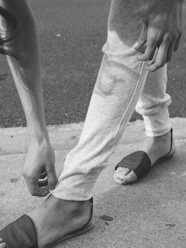 Calder Blake Cocteau Pant in Htr Slub Jersey Calder Blake Cocteau Pant in Htr Slub Jersey