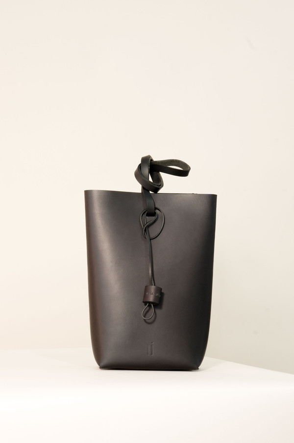IALA DIEZ 2 - CELLER MAKUTO BLACK IALA DIEZ 2 - CELLER MAKUTO BLACK
