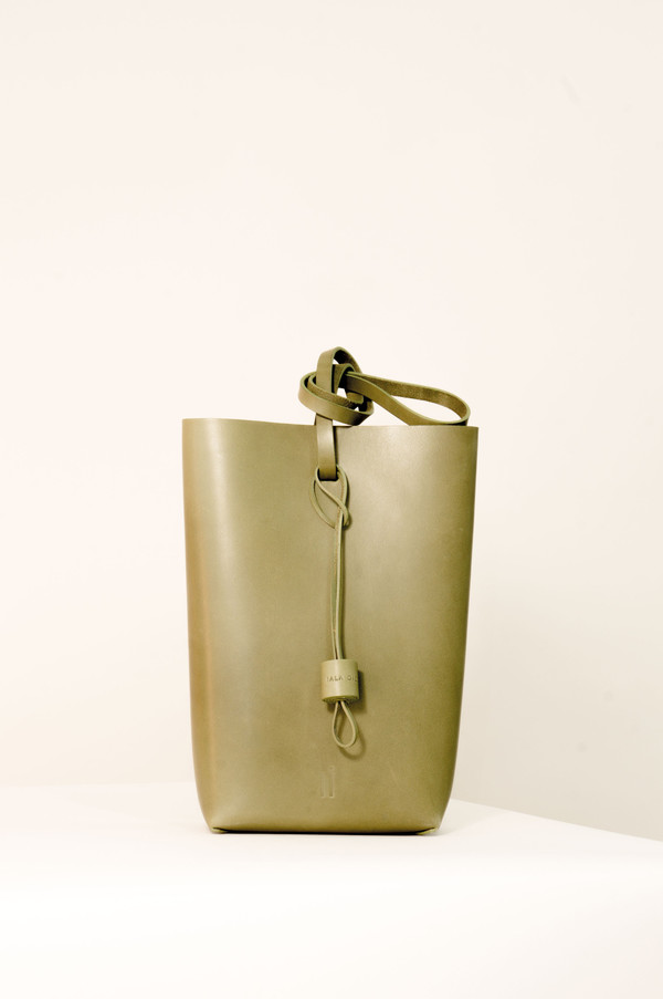 IALA DIEZ 2 - CELLER MAKUTO OLIVE IALA DIEZ 2 - CELLER MAKUTO OLIVE
