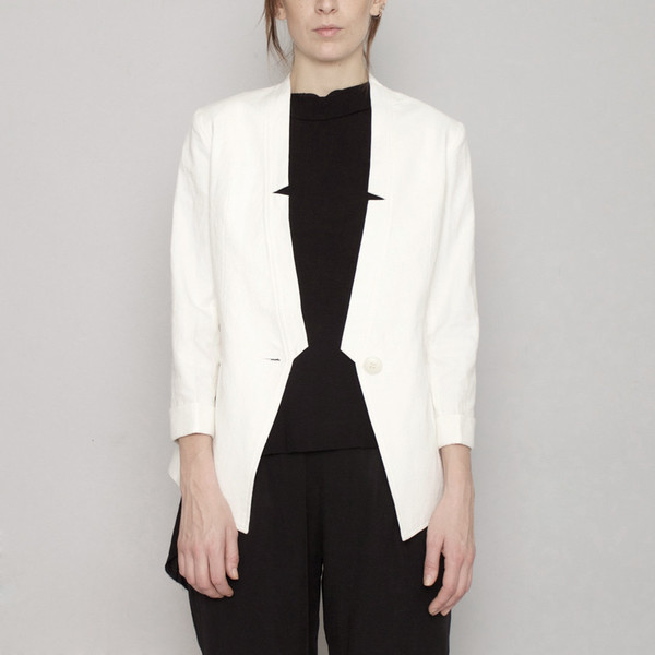 7115 by Szeki Deconstructed Blazer R16- White 7115 by Szeki Deconstructed Blazer R16- White