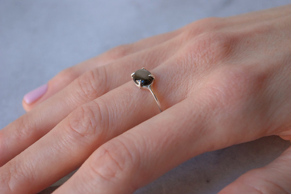 Olivia Kane Hidden 6-ray Star Sapphire Ring Olivia Kane Hidden 6-ray Star Sapphire Ring
