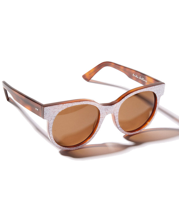 ZANZAN Avida Dollar Sunglasses in Havana/White Shargreen ZANZAN Avida Dollar Sunglasses in Havana/White Shargreen