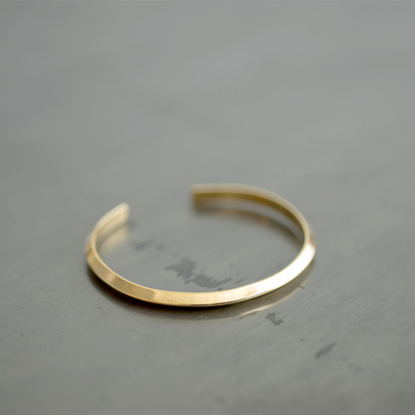 Aoko Su Gaze Cuff Aoko Su Gaze Cuff