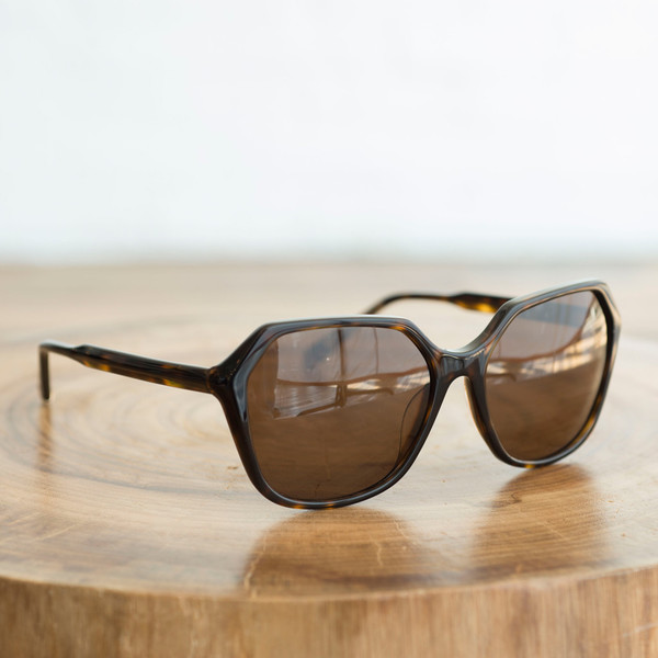 Kate Young for Tura K513 Tortoise Kate Young for Tura K513 Tortoise