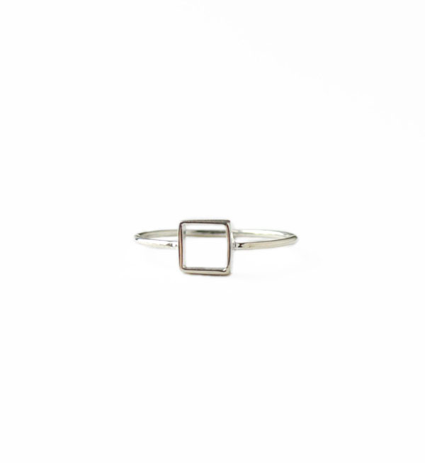 Mociun Silver Square Ring Mociun Silver Square Ring