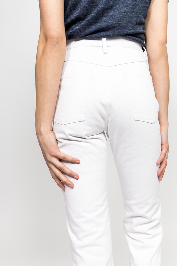 Carleen One-Tone Jeans Carleen One-Tone Jeans