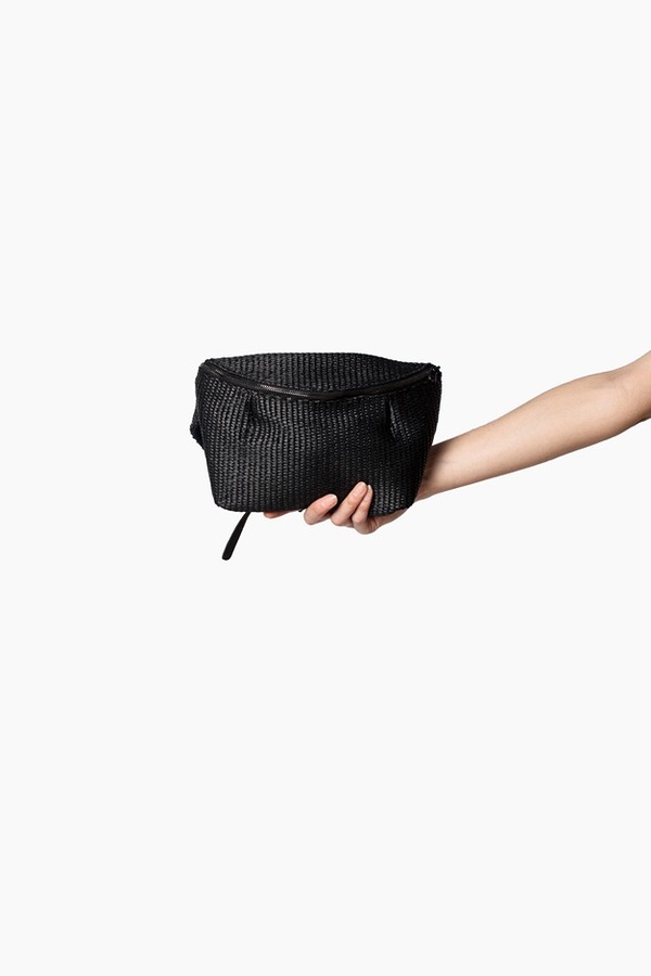 Rachel Comey Fannypack-black raffia Rachel Comey Fannypack-black raffia
