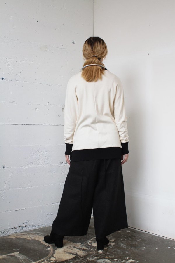 Alexa Stark Organic Cotton Long Sleeve Shirt Alexa Stark Organic Cotton Long Sleeve Shirt