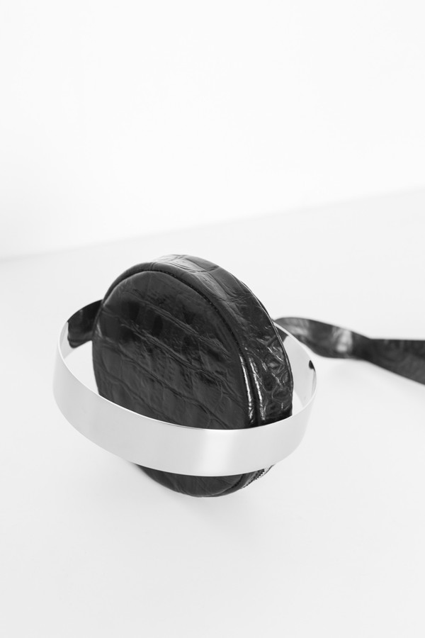 Persephoni Leather 06 Round Bag/Necklace Persephoni Leather 06 Round Bag/Necklace
